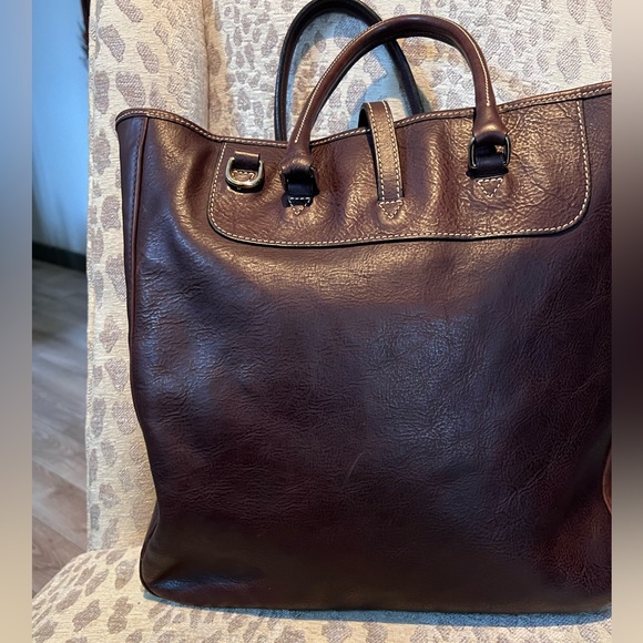 Dooney & Bourke Editor’s Travel Tote Retail $298 - Picture 3 of 12